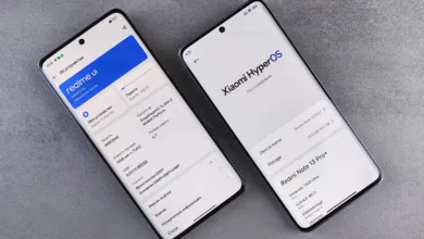 ثورة Xiaomi: الذكاء الاصطناعي في هواتف شياومي يعيد تعريف الأداء 23 two smartphones displaying realme and xiaomi interfaces